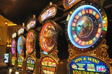 Jurassic Kingdom slot game interface showing prehistoric dinosaur symbols and reels